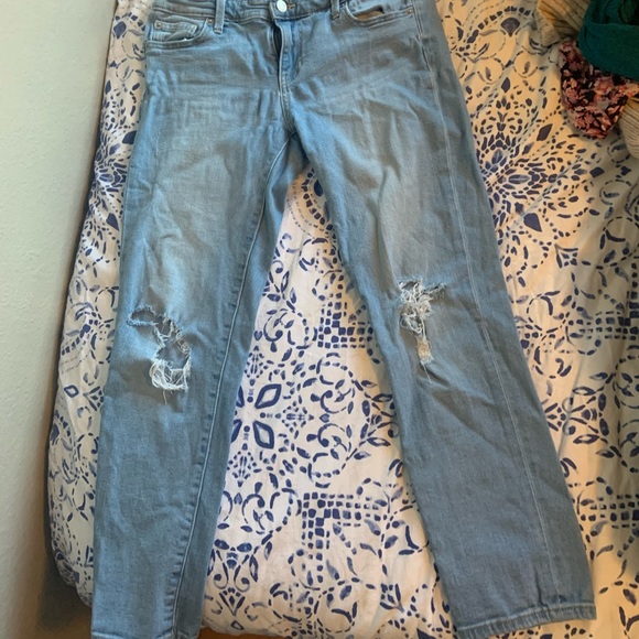 Gap women’s distressed jeans size 4 - Picture 2 of 3